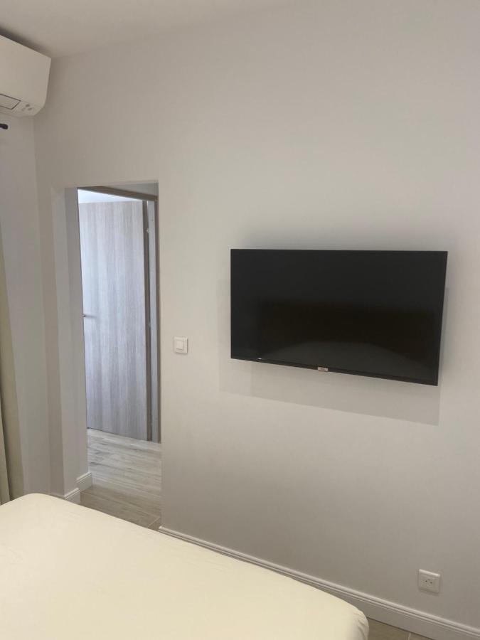 Ajaccio City Center Apartment: Beach Proximity, Modern Comfort Exterior photo